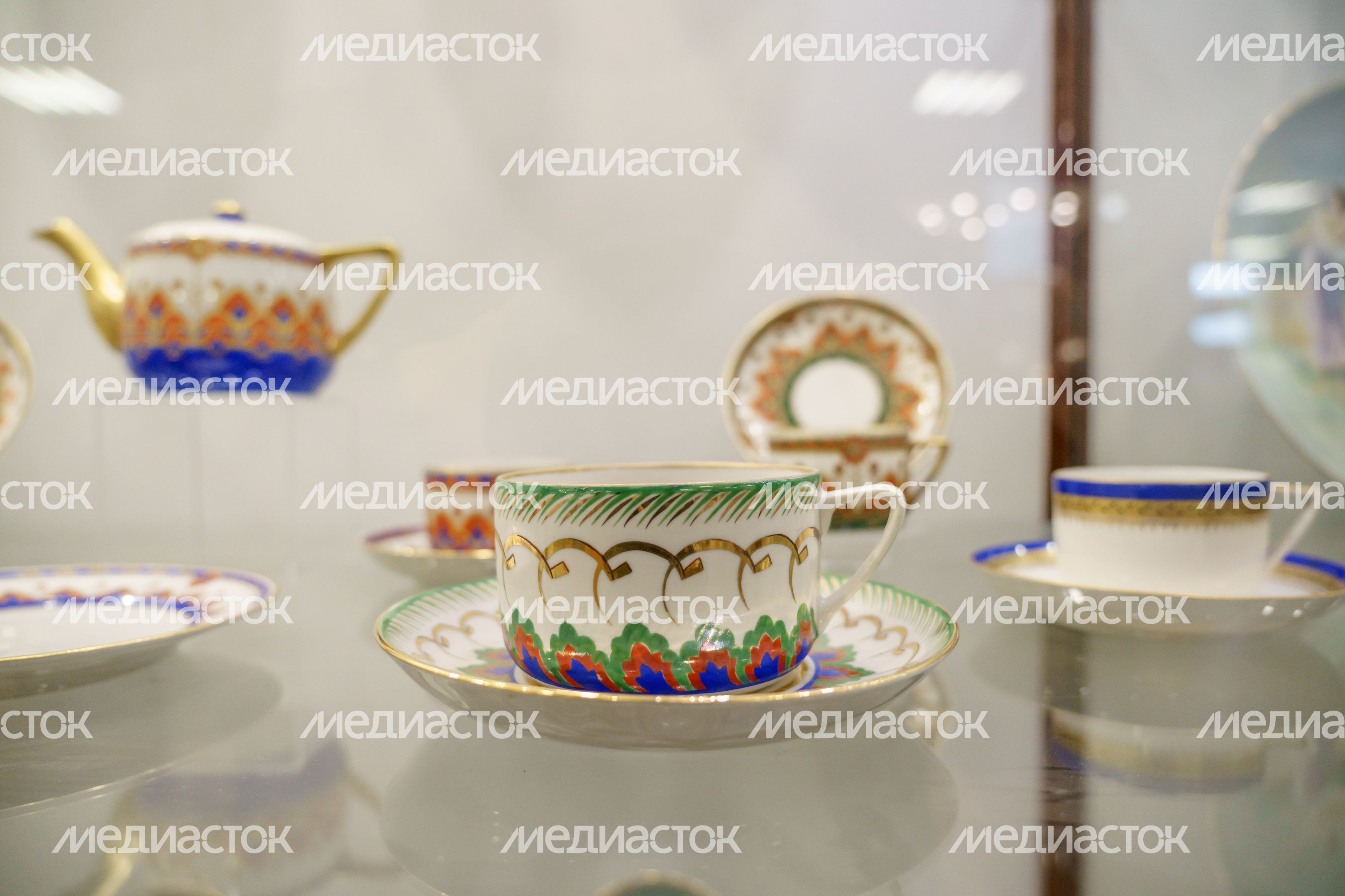 Ликино-Дулево. Дулевский музей фарфора Ликино-Дулево. Дулевский музей фарфора