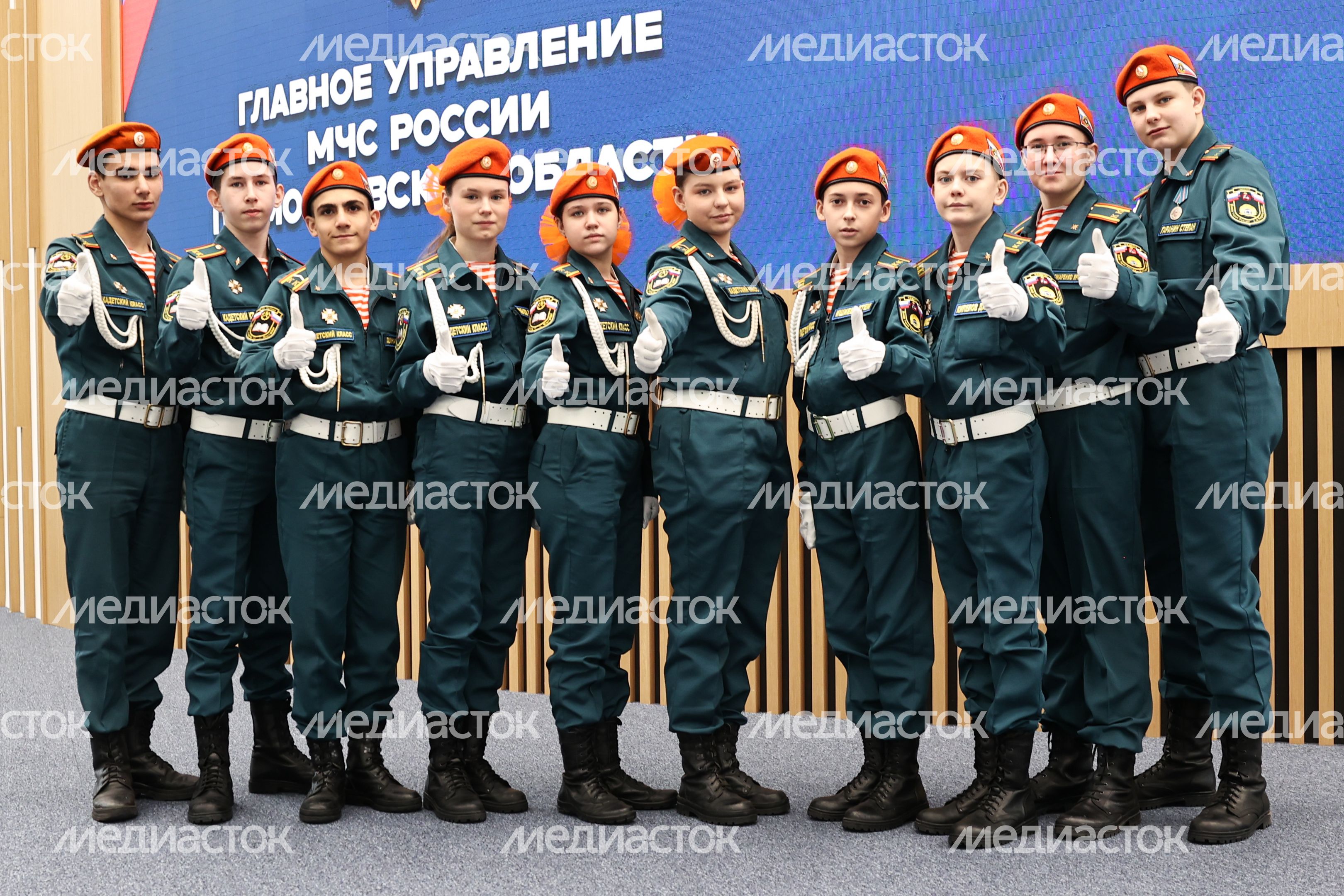 Выставка, приуроченная к 35-летию МЧС России Выставка, приуроченная к 35-летию МЧС России