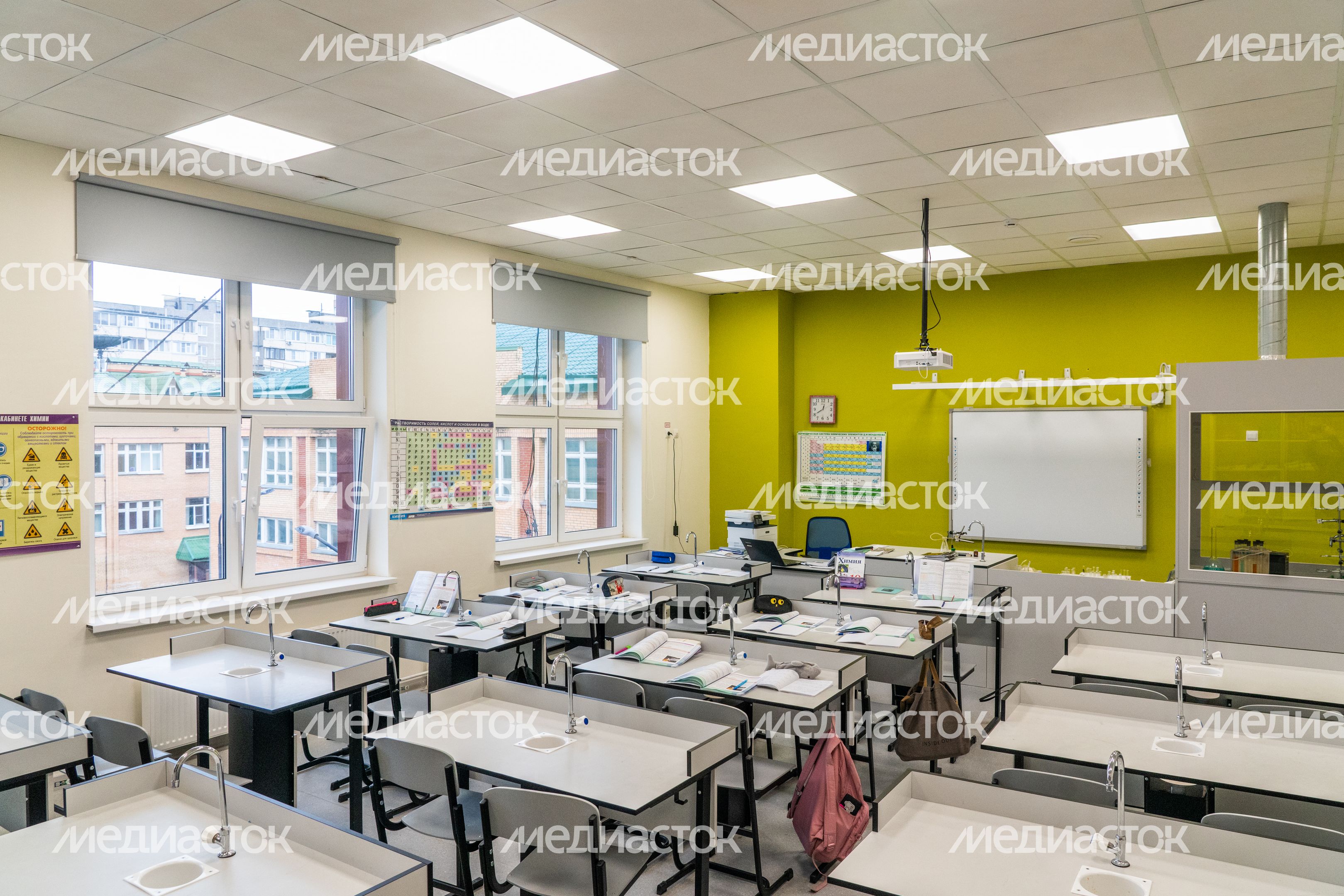 Учебный класс в новой пристройке к школе №29 им. П.И. Забродина в Подольске