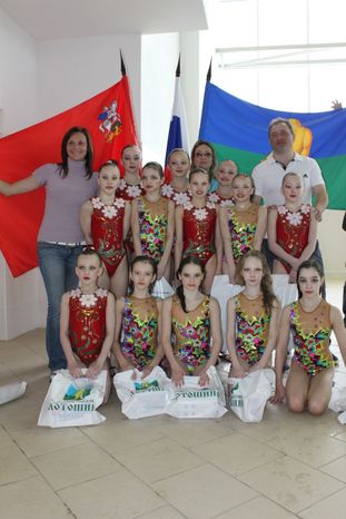 Синхронное плавание