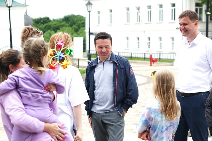 Проверка хода капремонта начальной школы СОШ №1 в Верее Губернатором Подмосковья