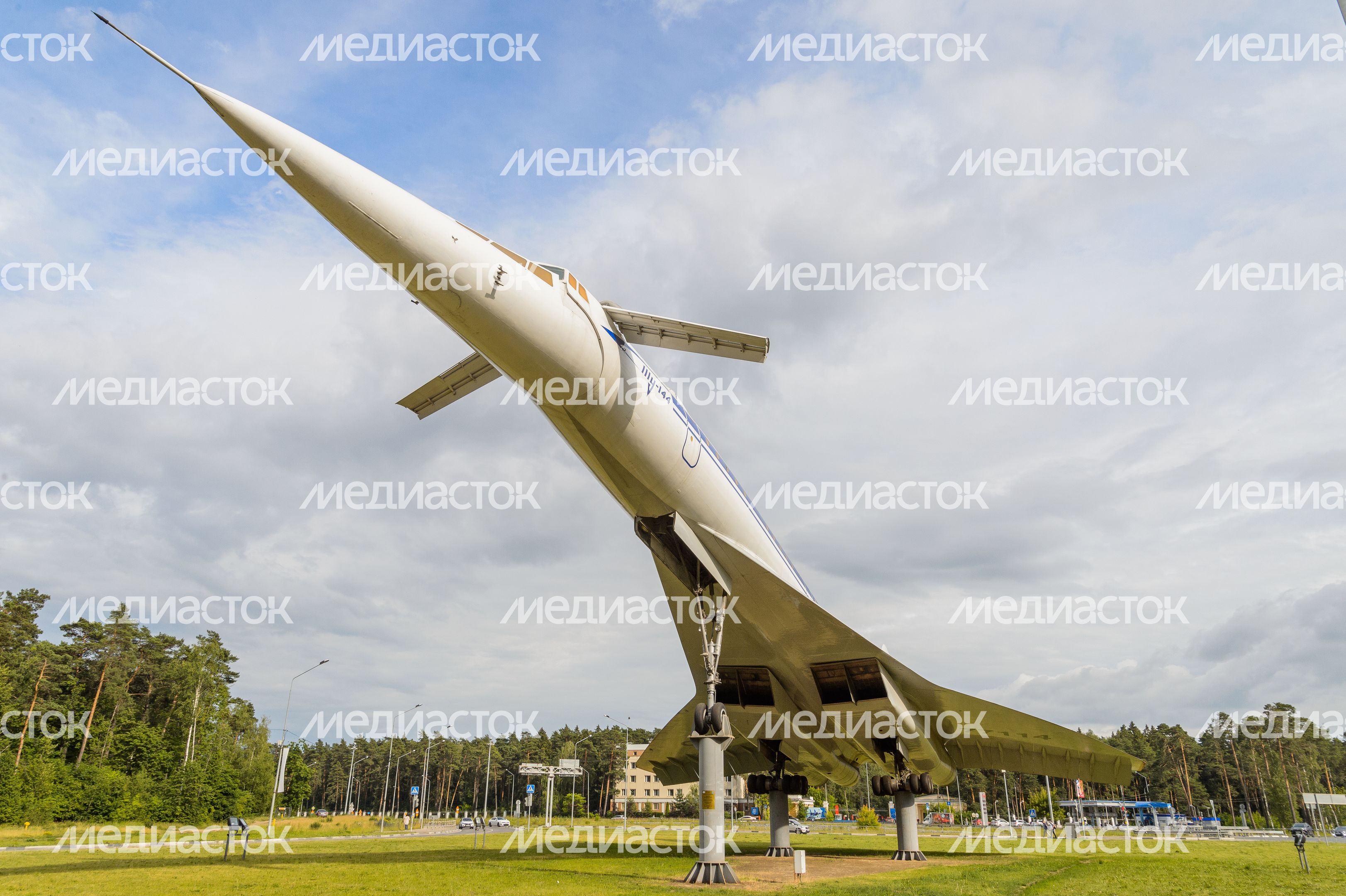 Памятник Ту-144 Памятник Ту-144
