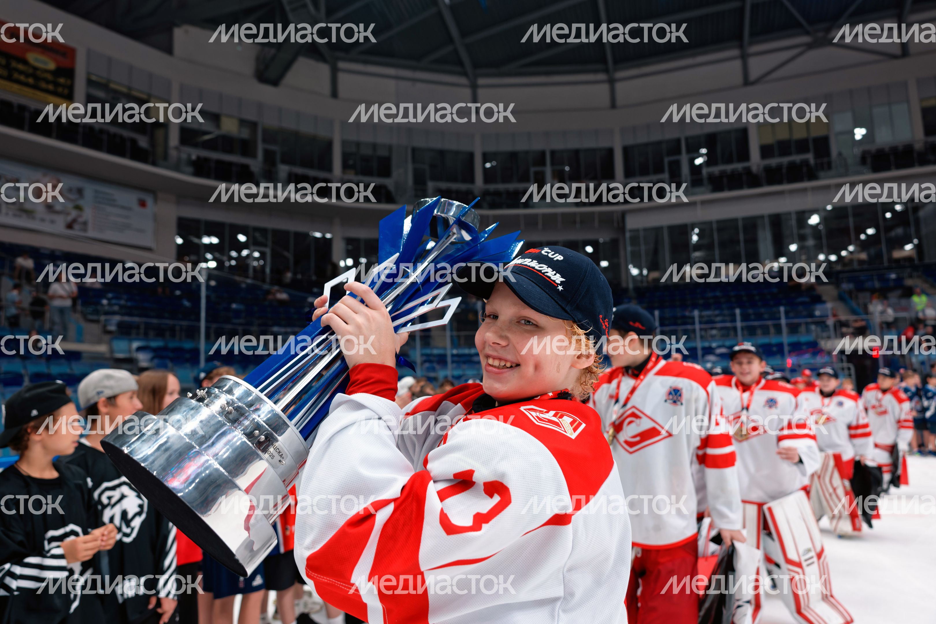 Победитель Кубка Александра Овечкина по хоккею «ОВИCUP-2026» – команда московского «Спартака»