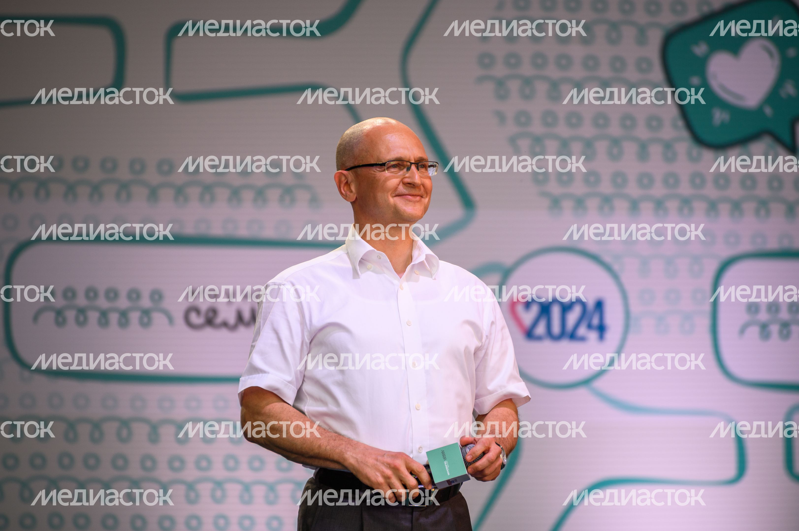 Финал конкурса "Это у нас семейное" в Солнечногорске в День семьи, любви и верности Финал конкурса "Это у нас семейное" в Солнечногорске в День семьи, любви и верности