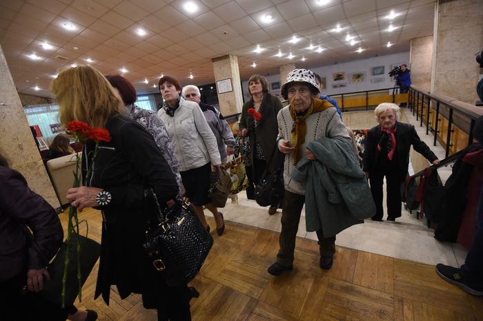 Прощание с актером Алексеем Баталовым в Доме кино в Москве