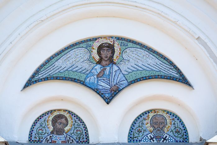 Александро-Невский монастырь в деревне Маклаково
