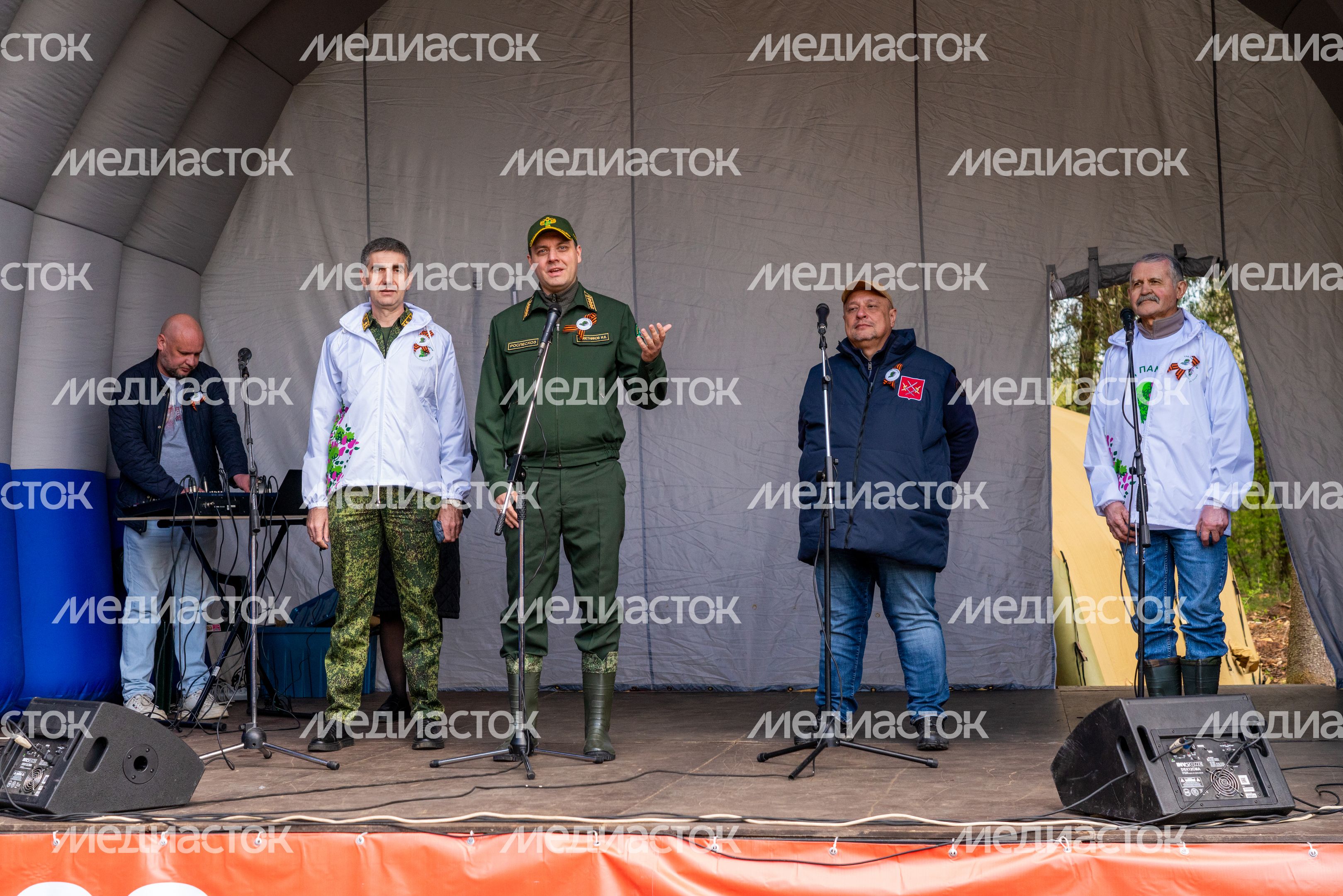 Деревья высадили в Рузском округе в рамках акции «Сад Памяти» ко Дню Победы