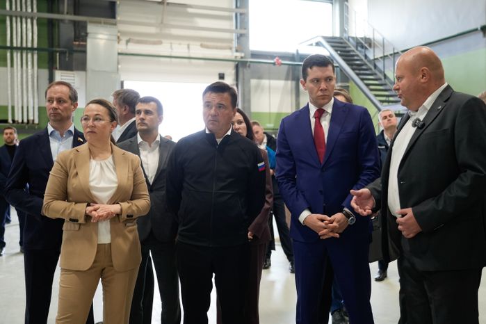 Андрей Воробьев и Антон Алиханов запустили первый производственный корпус ГИП "Титан" в Ленинском г.о.