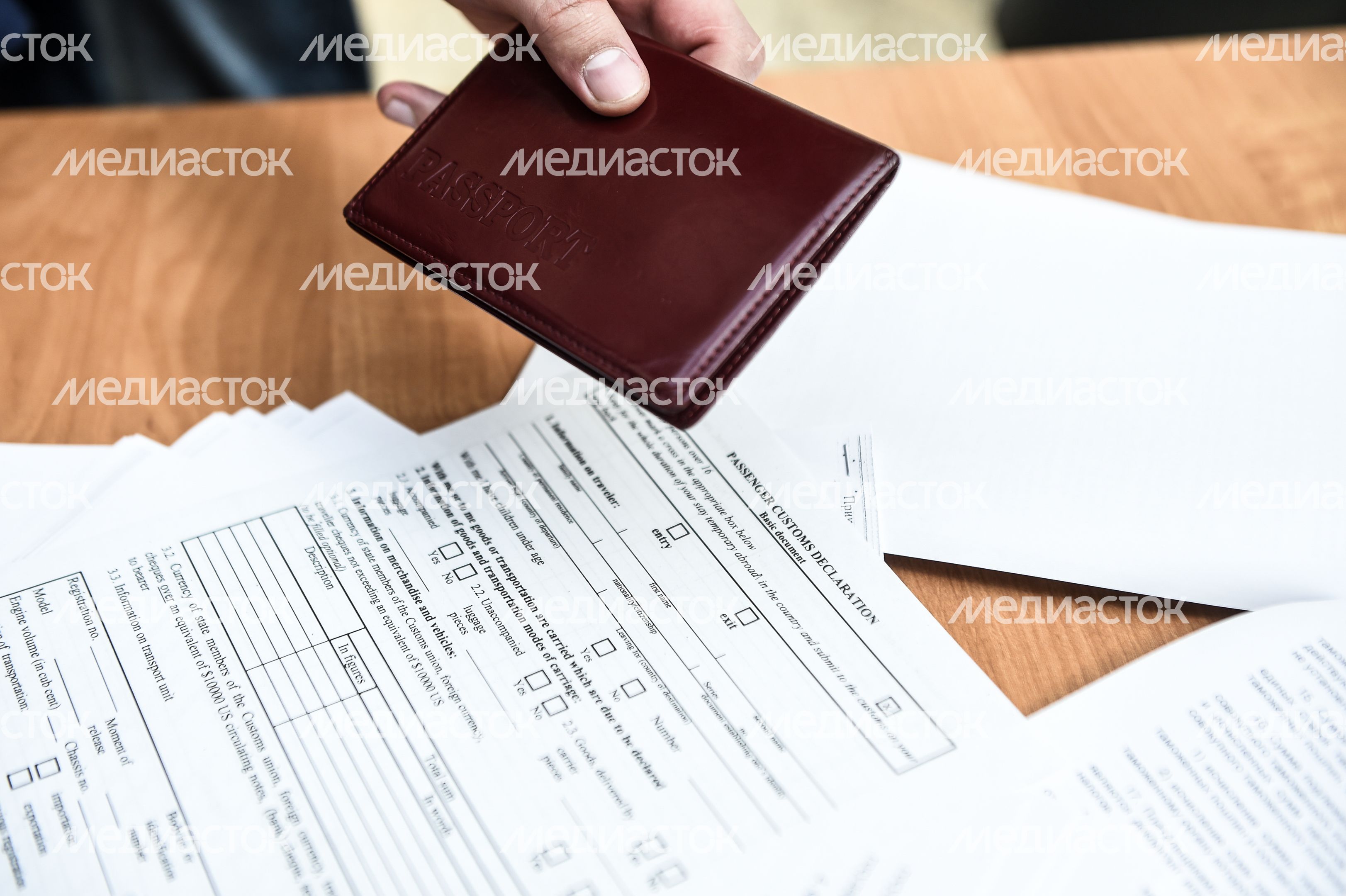 Система tax free для возврата НДС иностранцам начинает работу в России в тестовом режиме