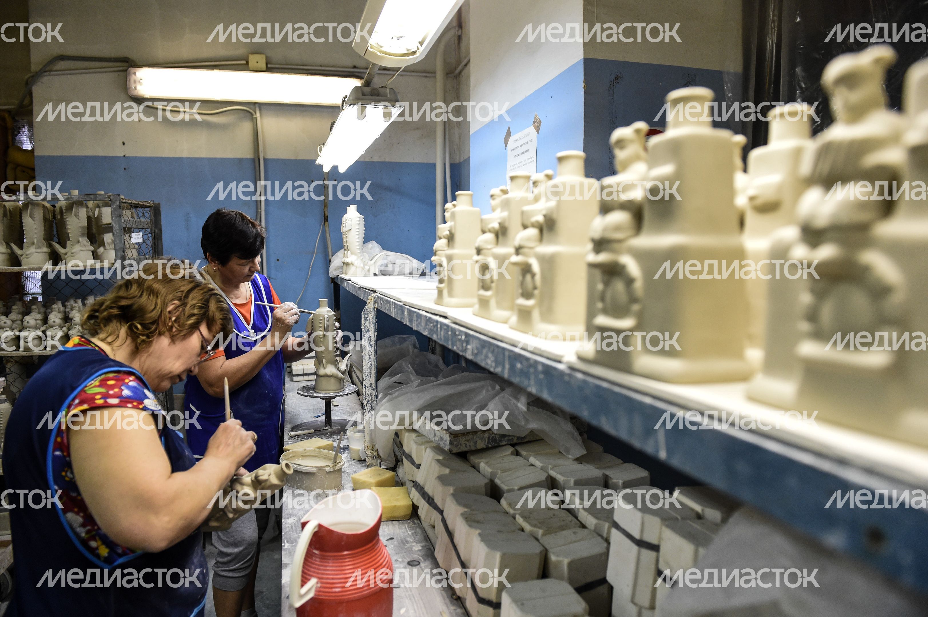 Производство знаменитого Гжельского фарфора