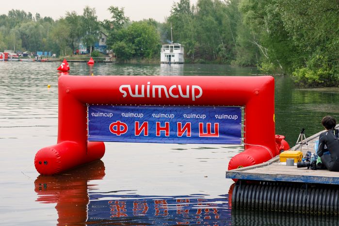 Заплыв на открытой воде Swimcup на Кореневском карьере в Люберцах
