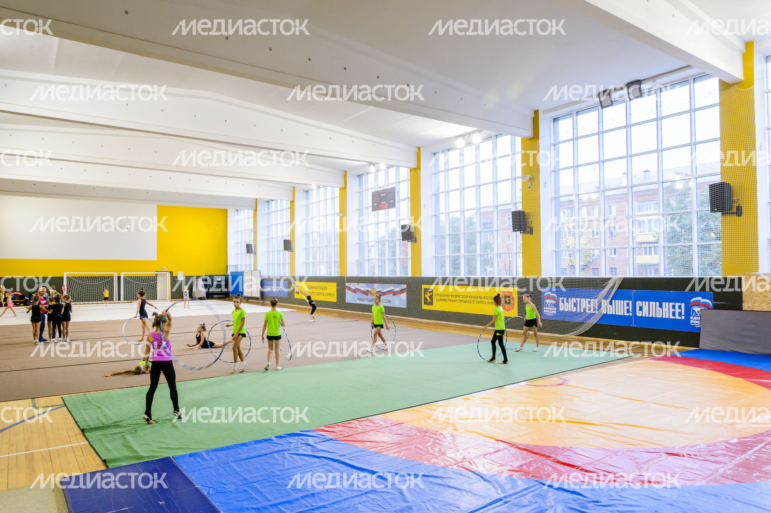 Химки. Спортивный комплекс «Родина» Химки. Спортивный комплекс «Родина»