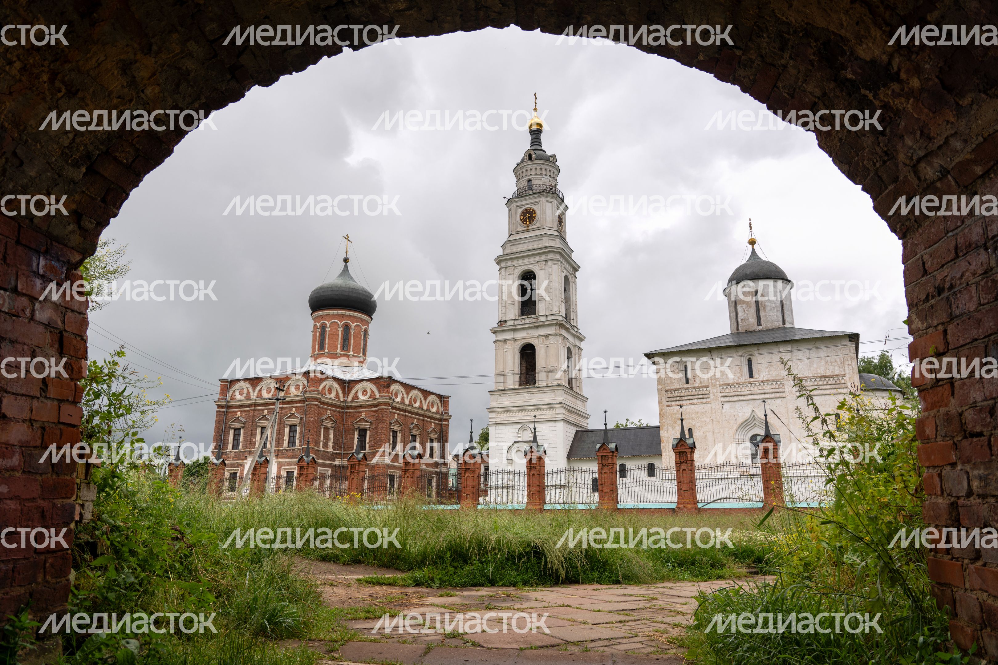 Волоколамский кремль. Воскресенский собор