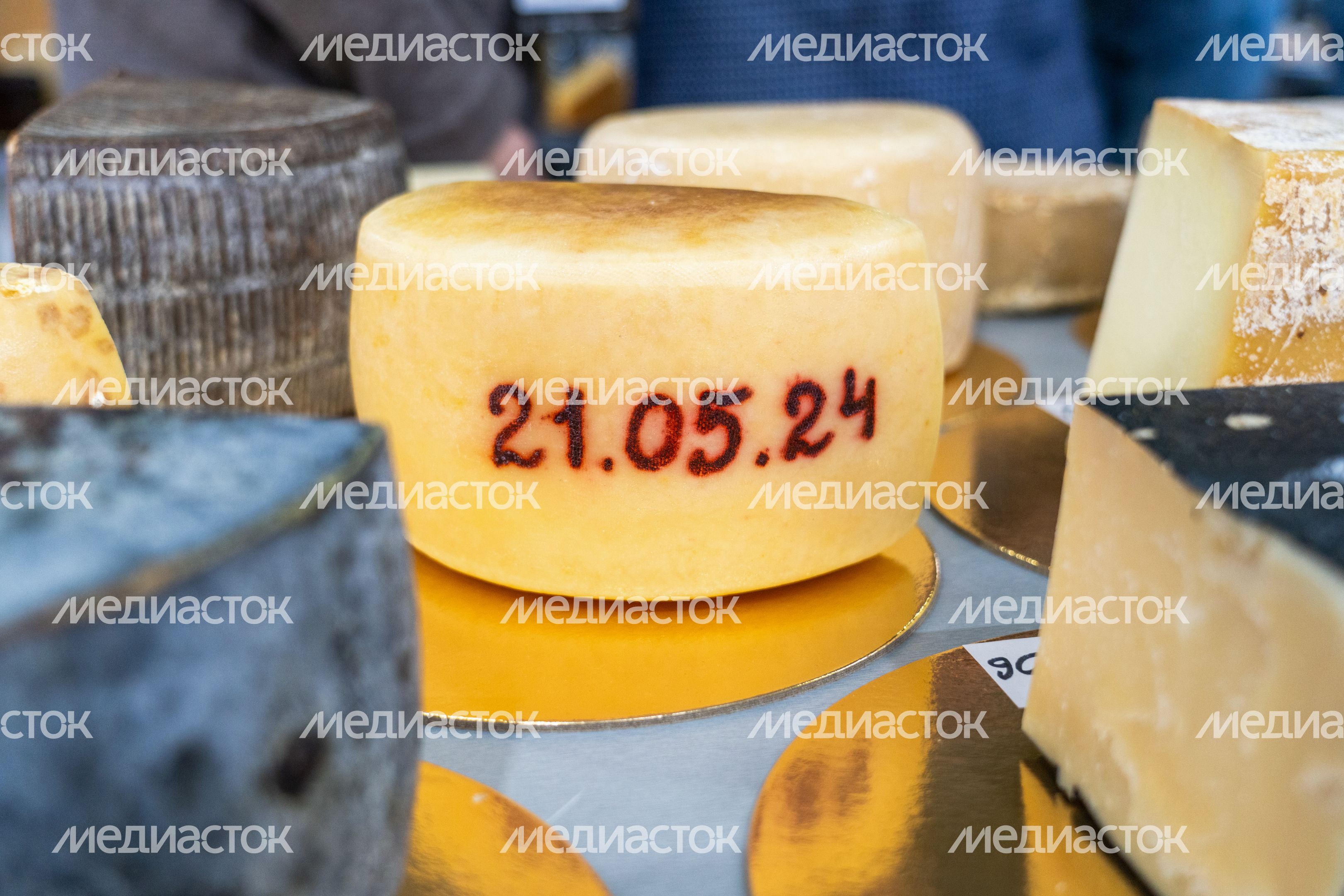 Конкурс «Лучший сыр Cheese Expo» на выставке Food Expo в «Крокус Экспо» Конкурс «Лучший сыр Cheese Expo» на выставке Food Expo в «Крокус Экспо»