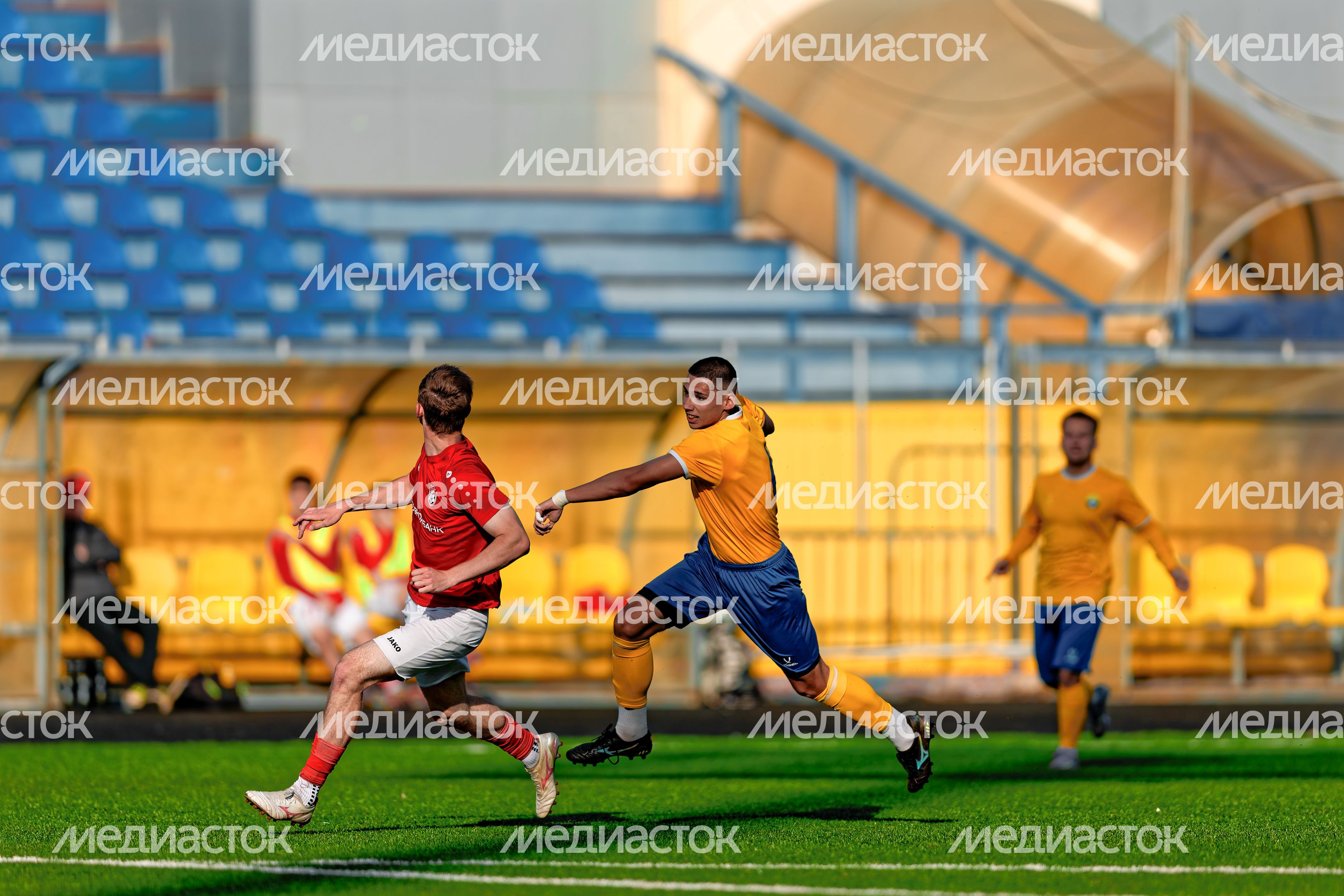 Чемпионат Московской области по футболу в Красногорске Чемпионат Московской области по футболу в Красногорске