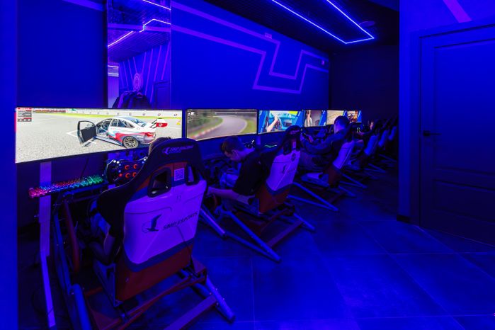 Новый флагманский фиджитал-центр SMP Esports в Балашихе