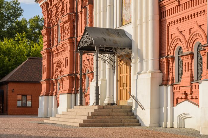 Тихвинская церковь