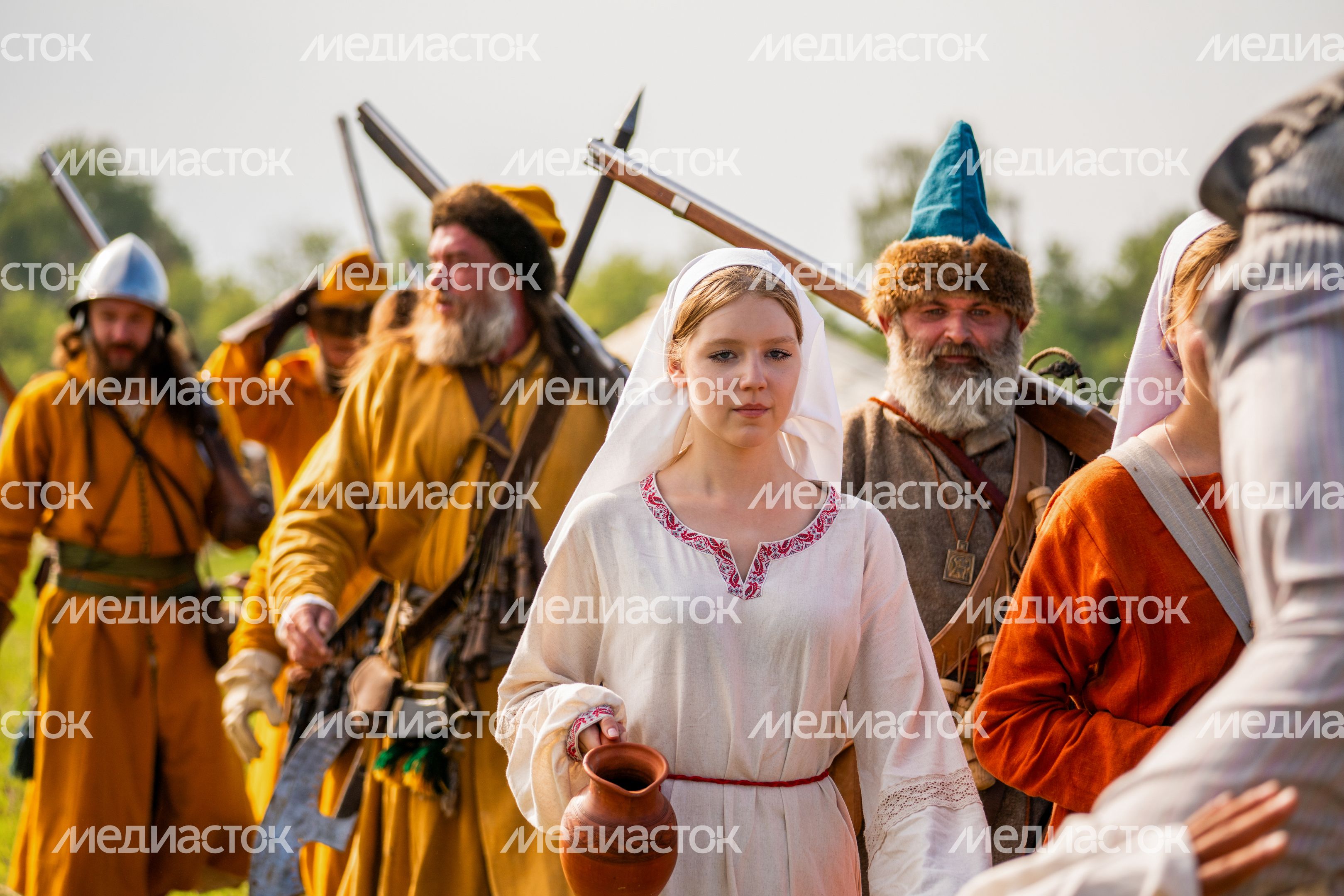 Эпоха Древней Руси XVI века на фестивале «Гуляй город» в округе Чехов Эпоха Древней Руси XVI века на фестивале «Гуляй город» в округе Чехов