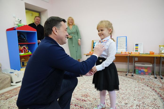 Посещение интерната для обучения слепоглухих детей и молодых инвалидов в Сергиево-Посадском округе Губернатором Подмосковья