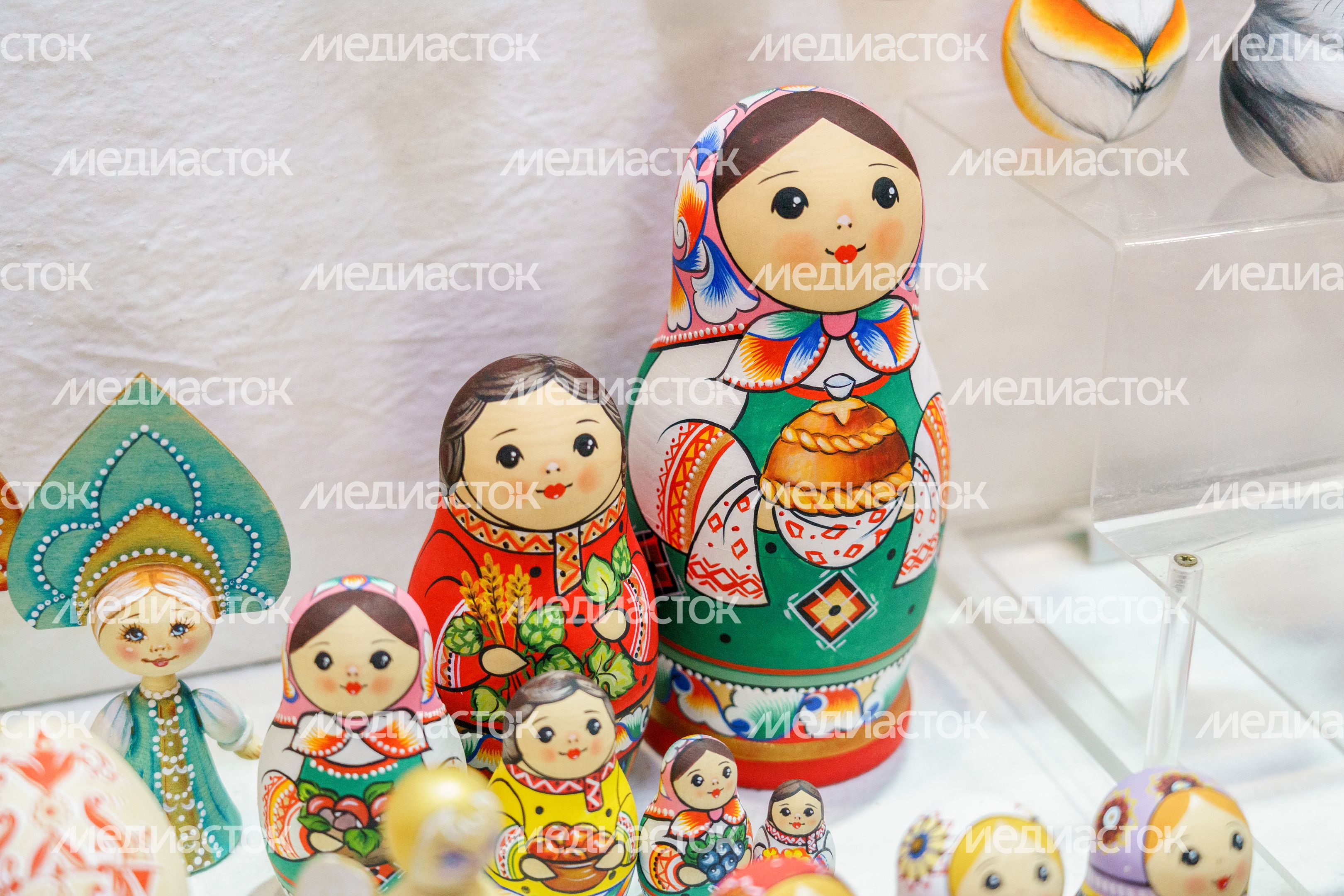Мир народных художественных промыслов на выставке «Жар-птица» в Экспоцентре Мир народных художественных промыслов на выставке «Жар-птица» в Экспоцентре