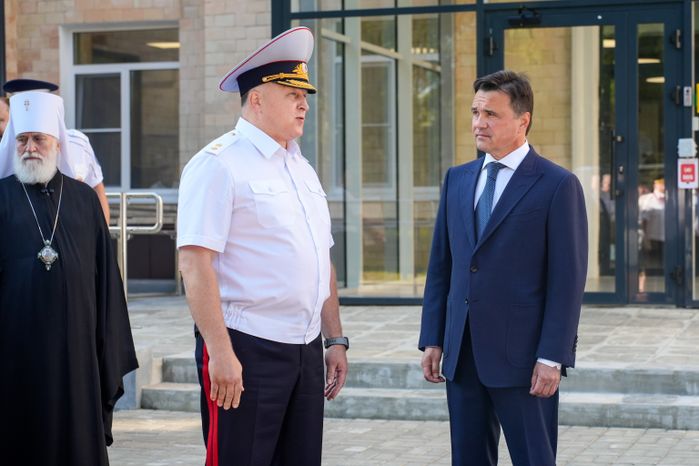 Андрей Воробьев поздравил сотрудников ГИБДД с профессиональным праздником