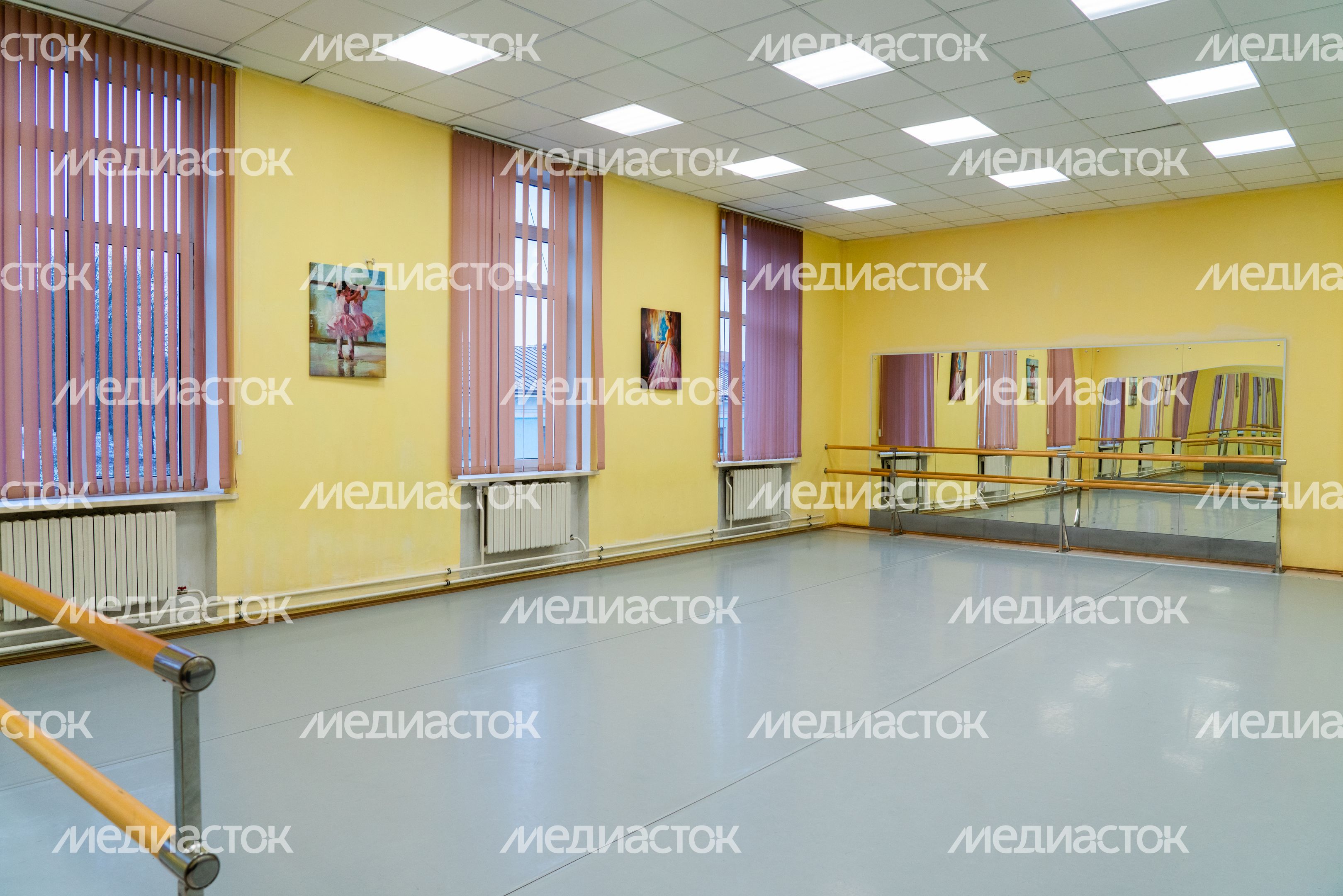 Центральный Дворец культуры "Созвездие" в Дмитрове Центральный Дворец культуры "Созвездие" в Дмитрове