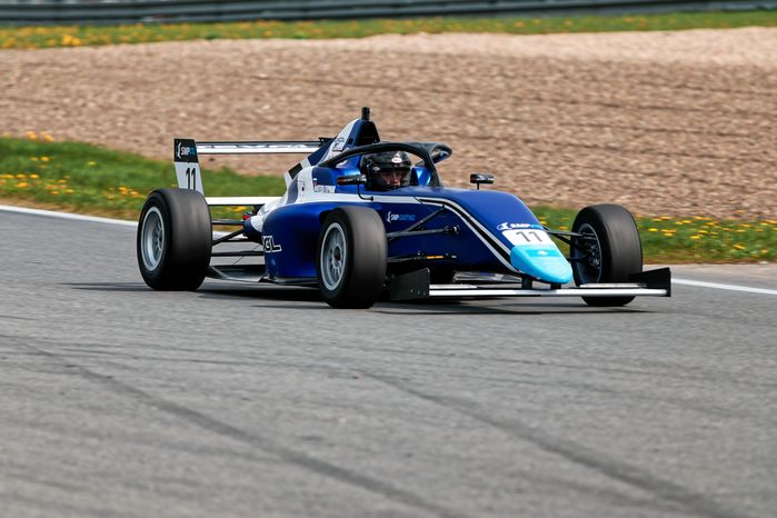 Гоночный уик-енд в Волоколамском округе на трассе Moscow Raceway