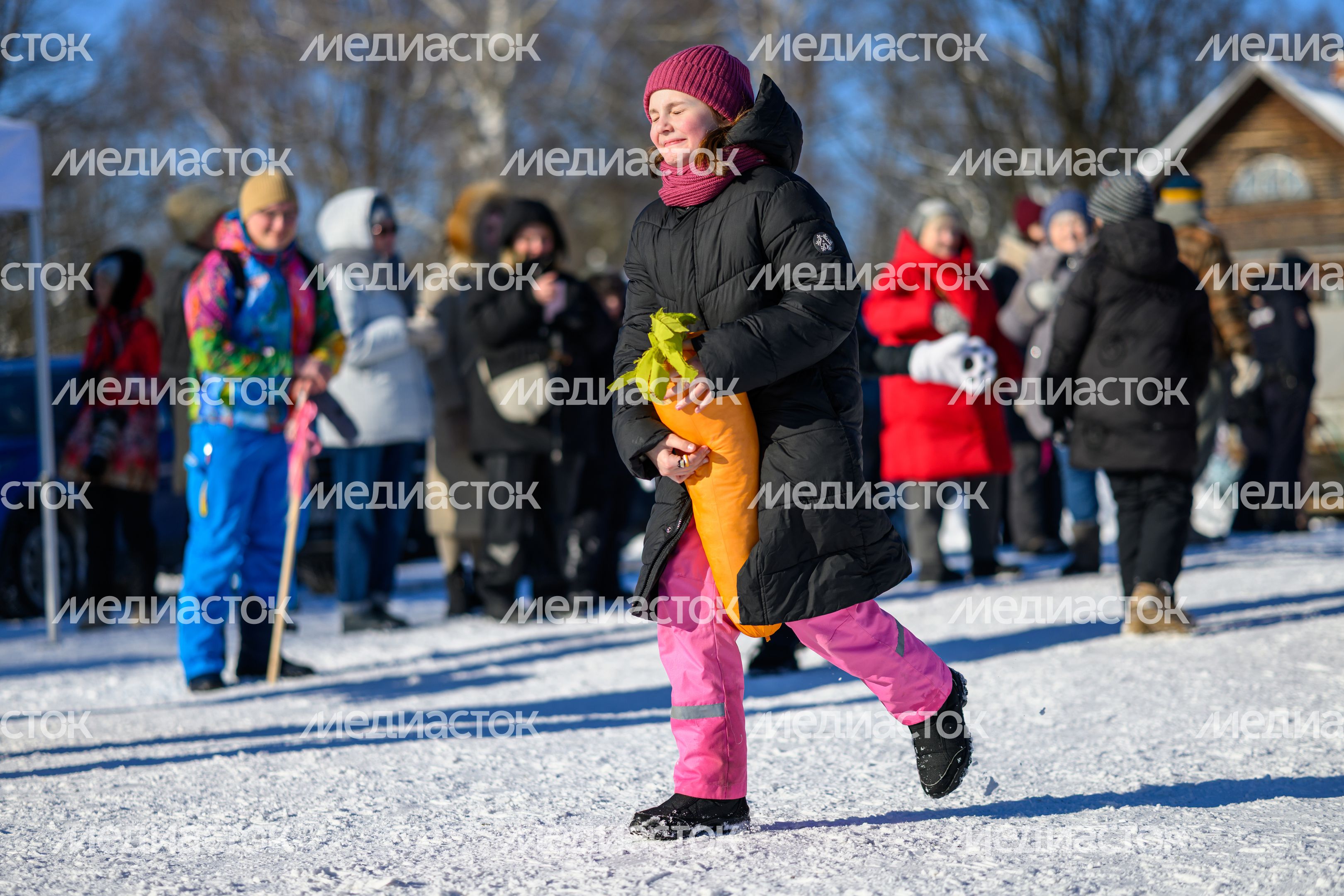 Народные гулянья на Масленице в Мураново