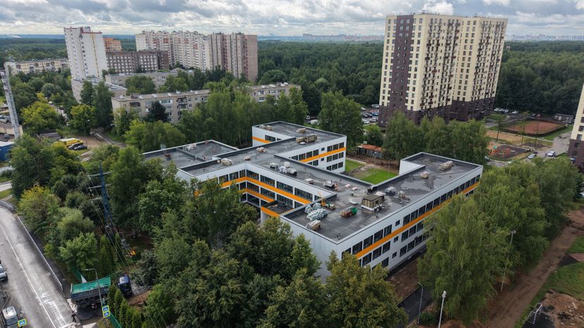 Капремонт школы №2 в Лобне