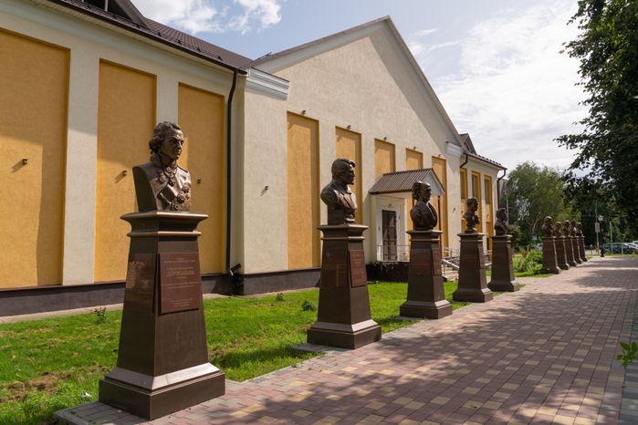 Лотошино. «Аллея русской литературы»