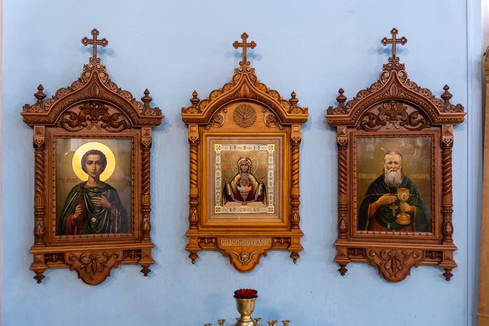 Знаменская церковь Дубровицы