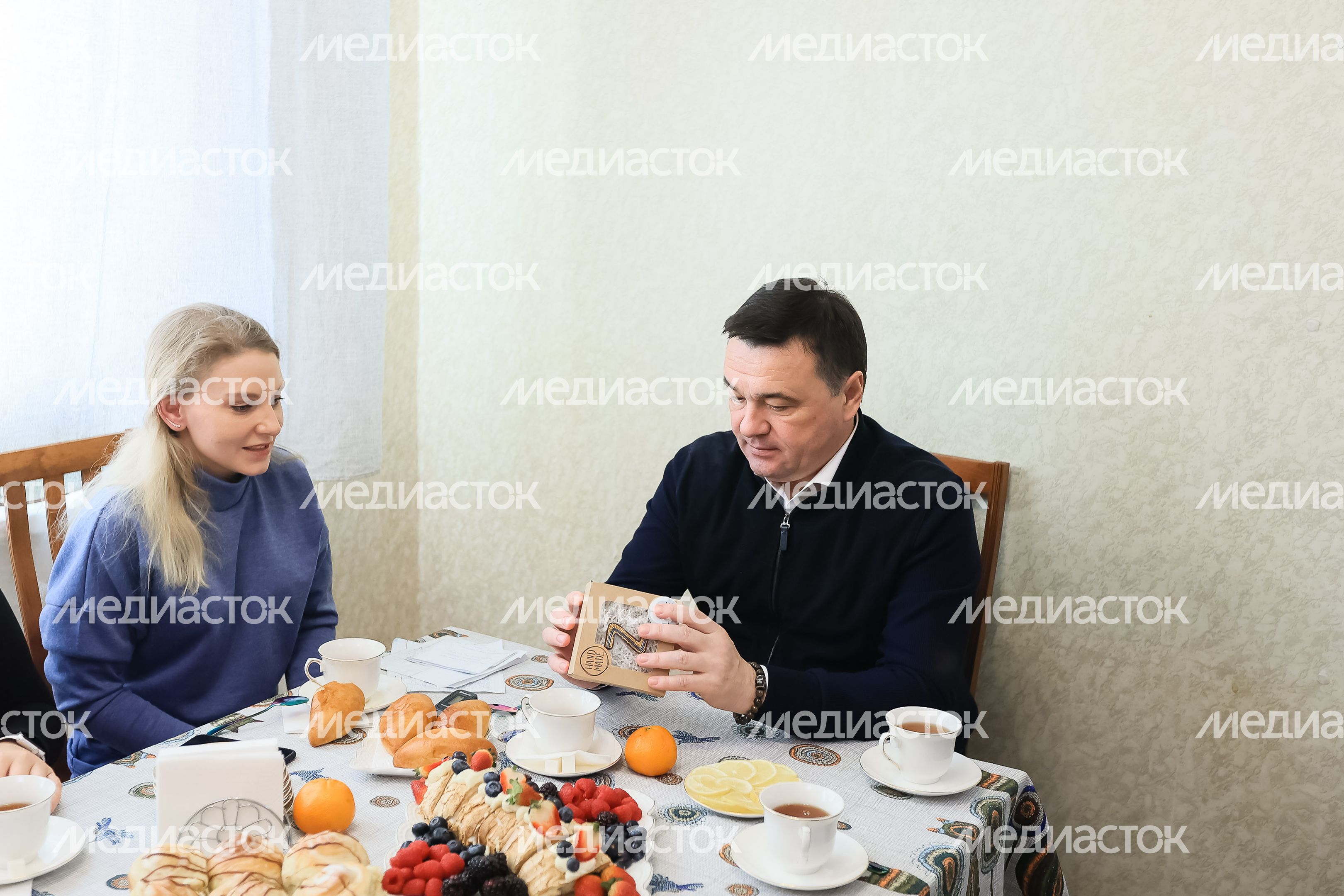 Встреча губернатора с супругами офицеров, участвующих в СВО