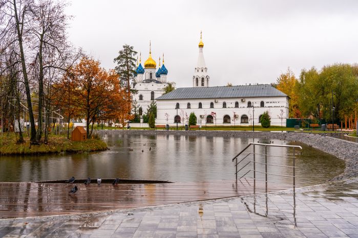 Георгиевский сквер в Дедовске округа Истра
