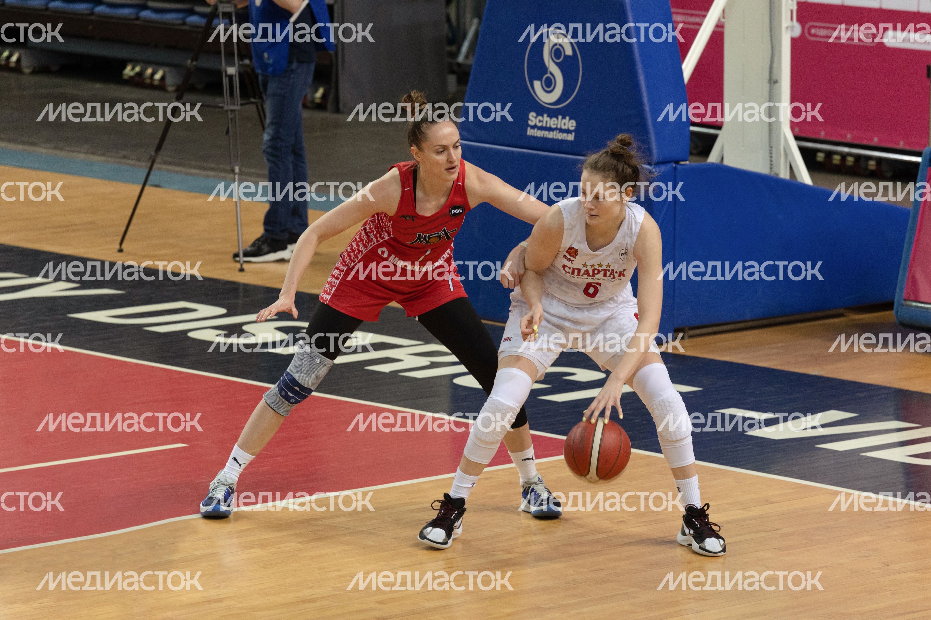 ЧМ России по баскетболу. Спарта энд К МБА