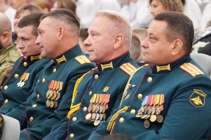 День знаний в школе им. Героя России Александра Монетова в Подольске