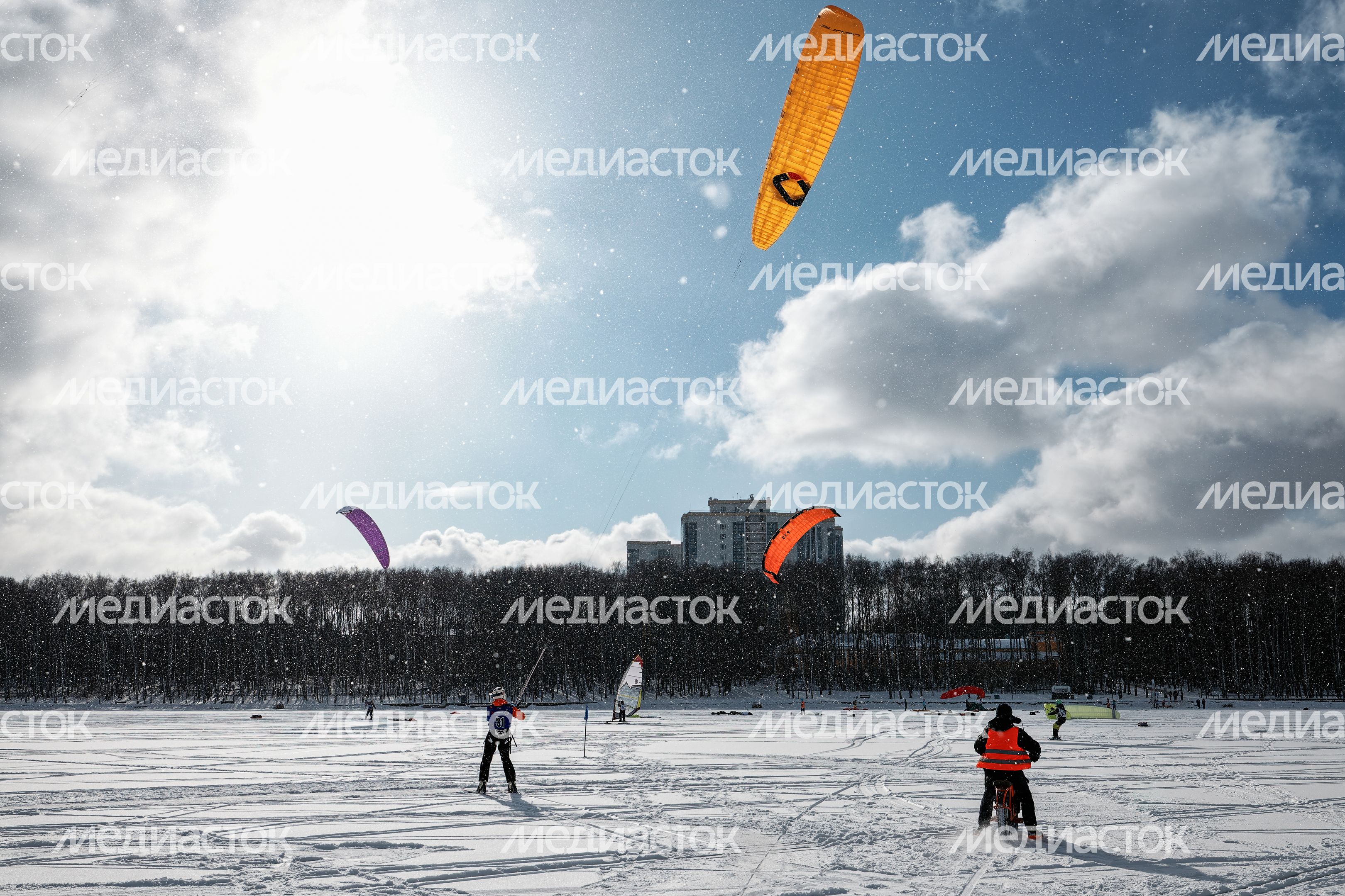Чемпионат Московской области по сноукайтингу в Солнечногорске Чемпионат Московской области по сноукайтингу в Солнечногорске