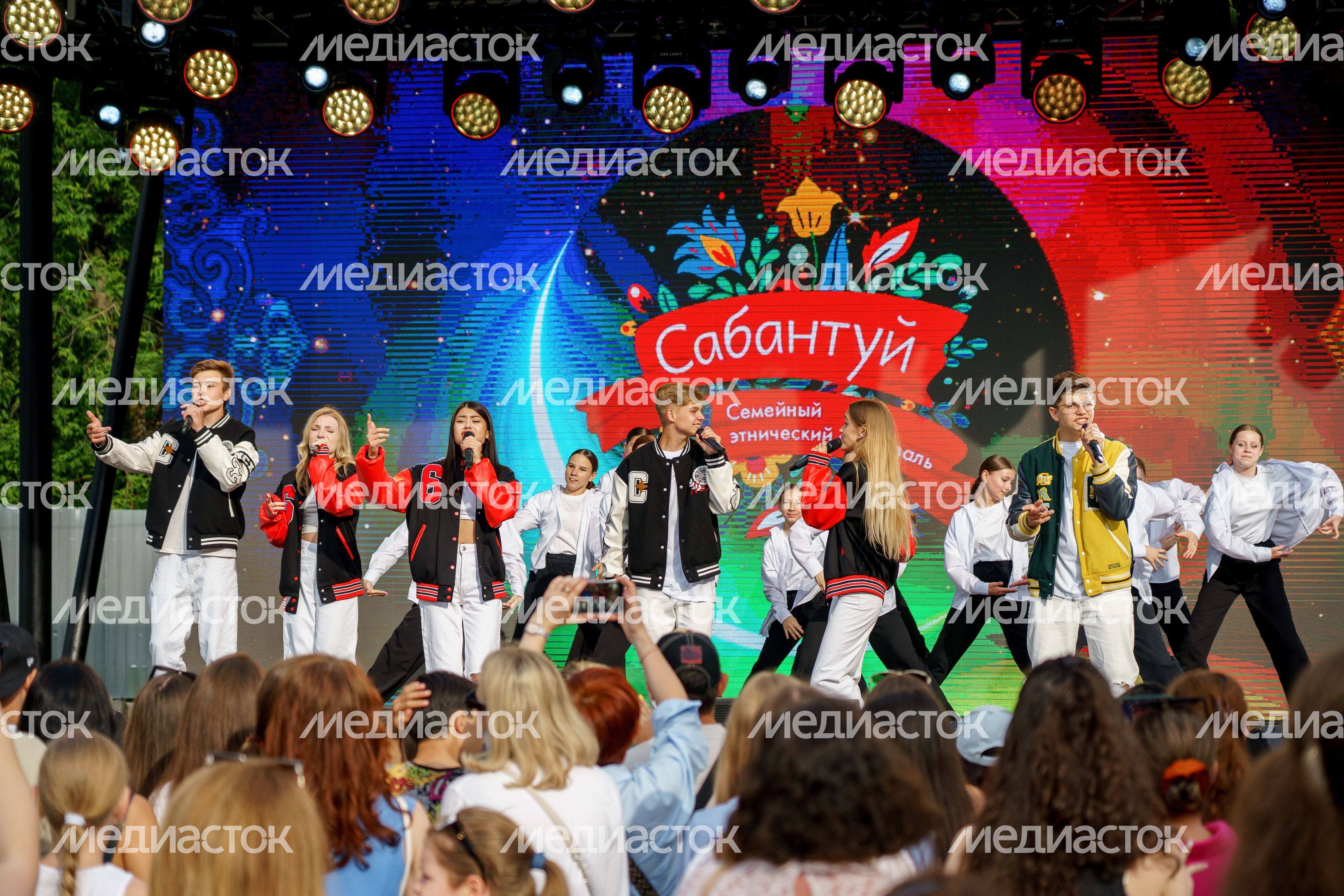Мультикультурный семейный фестиваль "Сабантуй-2024" Мультикультурный семейный фестиваль "Сабантуй-2024"