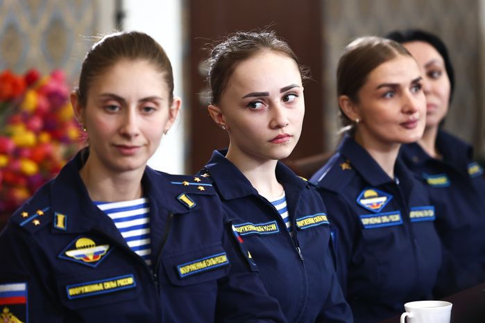Поздравление с Международным женским днем связисток ВДВ Губернатором Подмосковья