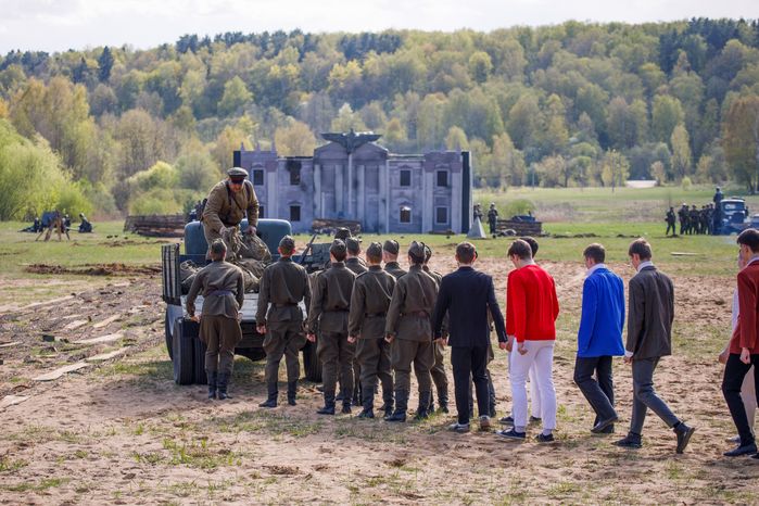 Военно-историческая реконструкция "Успех в единстве поколений" в Химках