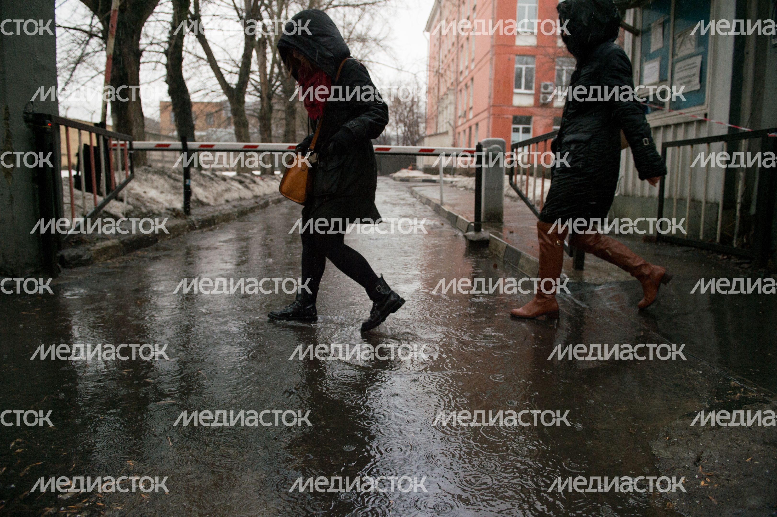 Сильный дождь в Москве