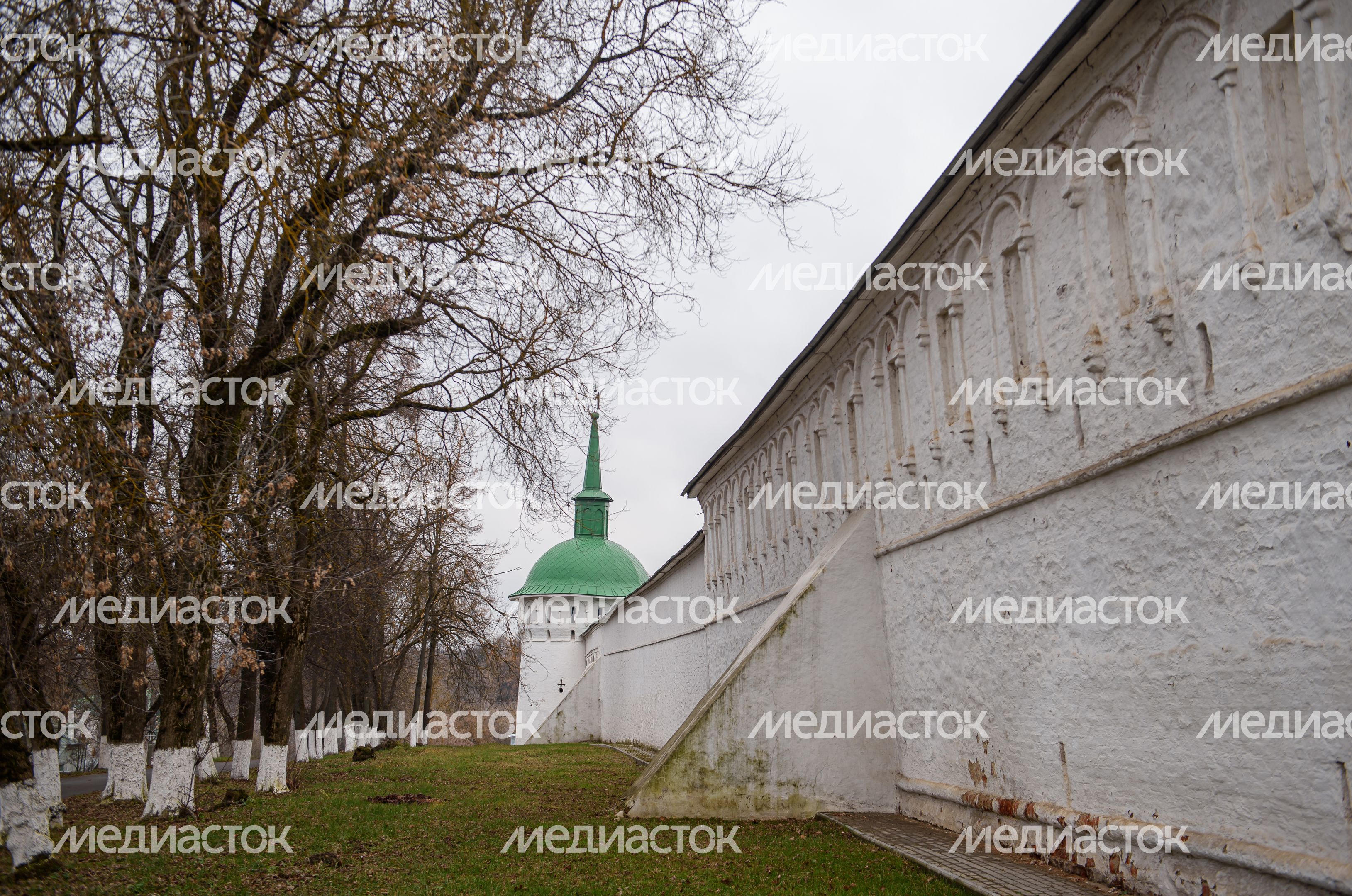 Осенние виды музея-заповедника «Александровская cлобода» Осенние виды музея-заповедника «Александровская cлобода»