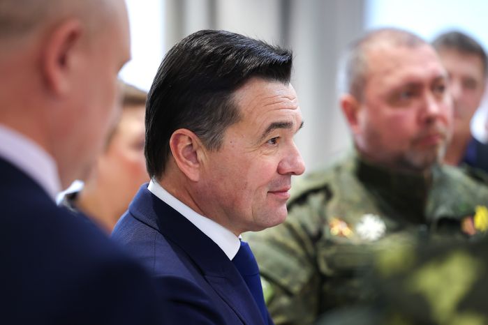 Награждение добровольцев из отряда «БАРС» Губернатором Подмосковья