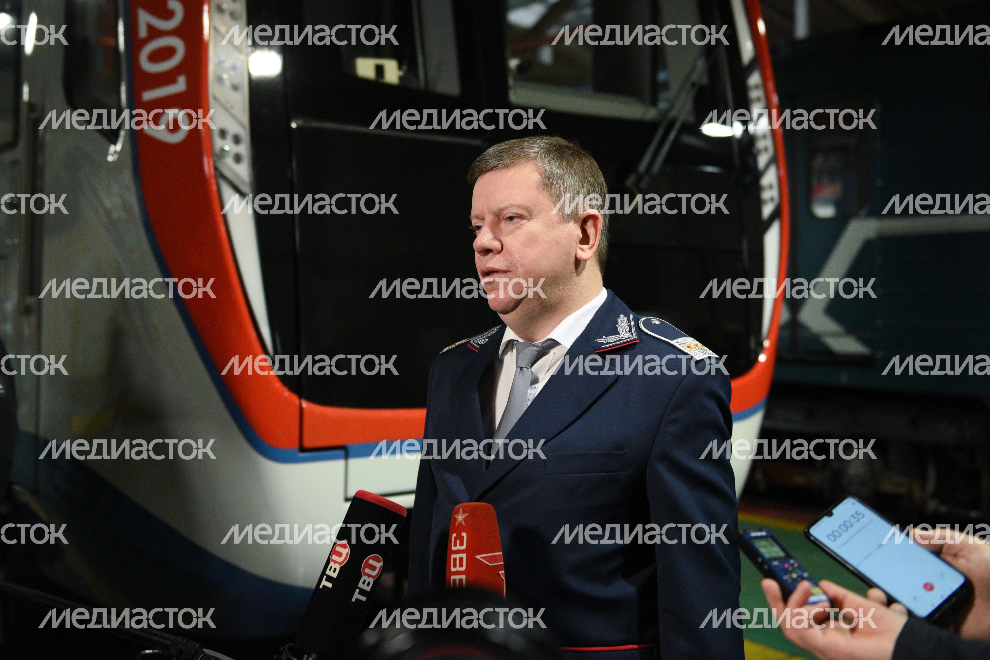 Кварцевание и обеззараживание вагонов метро в Москве