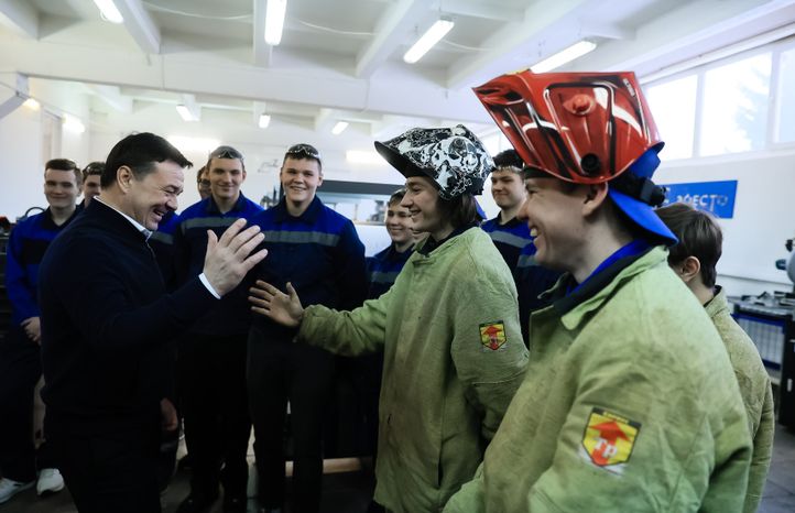 Посещение Губернатором Павлово-Посадского Техникума