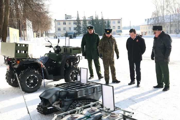 Андрей Воробьев поздравил военнослужащих 45-й отдельной гвардейской инженерной бригады