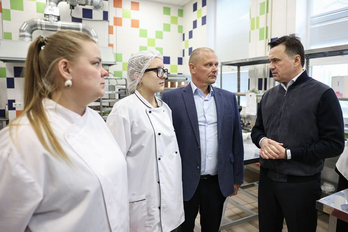 Андрей Воробьев посетил образовательный центр "Созвездие"