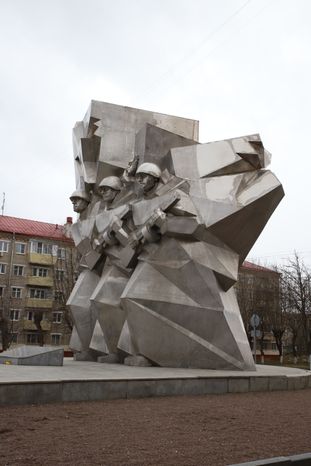 Памятник подольским курсантам