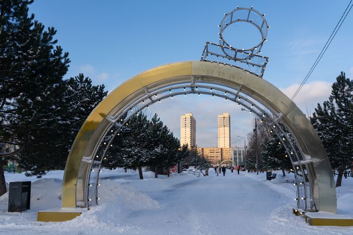 Новогодние уличные украшения в Одинцово