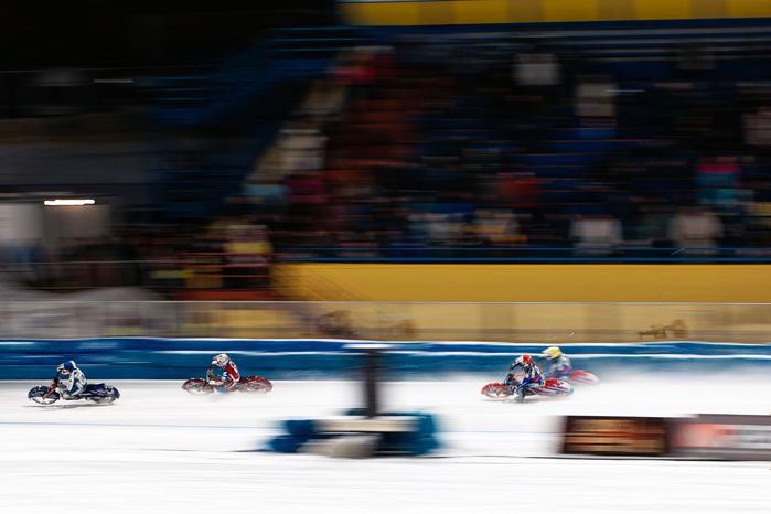 Чемпионат России по мотогонкам на льду в Красногорске