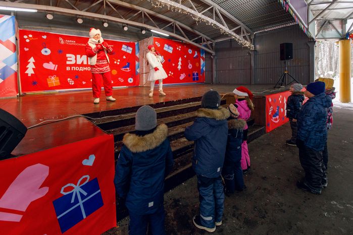 Праздник "Рождественские узоры" в парке имени Л.Н. Толстого в Химках